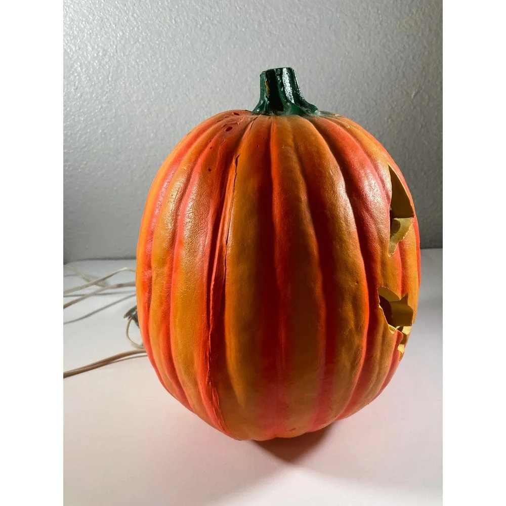 Vintage Trendmasters Light Up Foam Blow Mold Pumpkin Head Jack O Lantern 1992‎